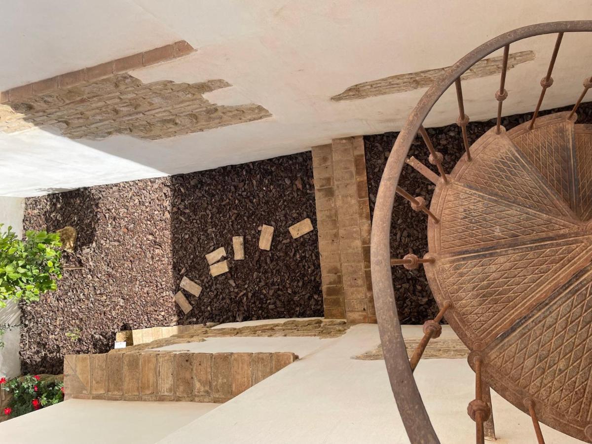 La Casa De La Escalera Apartment Кордоба Екстериор снимка